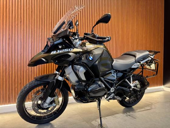 BMW R 1250 GS ADVENTURE PREMIUM + EXCLUSIVE BMW R 1250 GS ADVENTURE PREMIUM + EXCLUSIVE